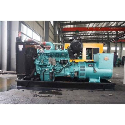 75kw東方紅柴油發(fā)電機(jī)組-東方紅4缸柴油機(jī)LR4M3L-D柴油發(fā)電機(jī)組,缸徑/行程：110/125mm,柴油發(fā)電機(jī)組水冷發(fā)動機(jī)功率82KW,柴油發(fā)電機(jī)組配套馬拉松斯坦福發(fā)電機(jī)。廠價直銷歡迎選購：13773399855。