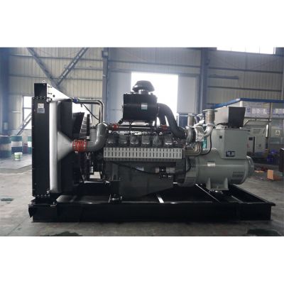 500kw威曼柴油發(fā)電機(jī)組-威曼12缸柴油機(jī)缸徑/行程：128/142mm,水冷發(fā)動(dòng)機(jī)功率565KW,配套馬拉松斯坦福發(fā)電機(jī)。廠價(jià)直銷(xiāo)歡迎選購(gòu)：13773399855。