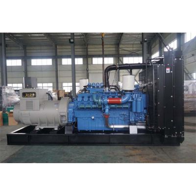 250kw奔馳柴油發(fā)電機組-奔馳6缸柴油機6R1600G20F柴油發(fā)電機組,缸徑/行程：122/150mm,柴油發(fā)電機組水冷發(fā)動機功率275KW,柴油發(fā)電機組配套馬拉松斯坦福發(fā)電機。廠價直銷歡迎選購：13773399855。