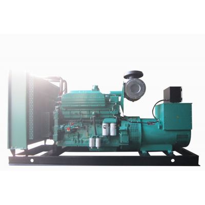 400kw重慶康明斯柴油發(fā)電機(jī)組-重慶康明斯6缸柴油機(jī)KTA19-G3柴油發(fā)電機(jī)組,缸徑/行程：159/159mm,柴油發(fā)電機(jī)組水冷發(fā)動(dòng)機(jī)功率448KW,柴油發(fā)電機(jī)組配套馬拉松斯坦福發(fā)電機(jī)。廠價(jià)直銷歡迎選購(gòu)：13773399855。