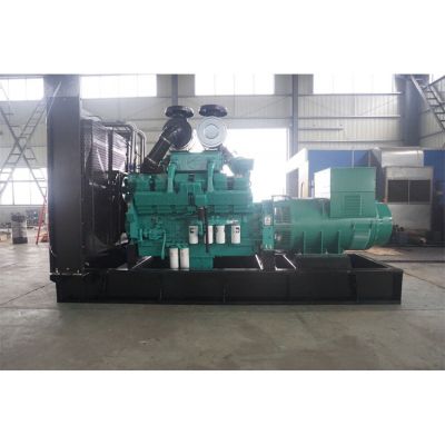 800kw重慶康明斯柴油發(fā)電機(jī)組-重慶康明斯12缸柴油機(jī)KTA38-G2A柴油發(fā)電機(jī)組,缸徑/行程：159/159mm,柴油發(fā)電機(jī)組水冷發(fā)動(dòng)機(jī)功率895KW,柴油發(fā)電機(jī)組配套馬拉松斯坦福發(fā)電機(jī)。廠價(jià)直銷歡迎選購(gòu)：13773399855。