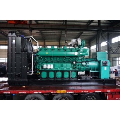 800KW玉柴柴油發(fā)電機(jī)組-玉柴12缸柴油機(jī)YC12VTD1350-D30,柴油發(fā)電機(jī)組缸徑/行程：152/180mm,柴油發(fā)電機(jī)組水冷發(fā)動(dòng)機(jī)功率990KW,柴油發(fā)電機(jī)組配套馬拉松斯坦福發(fā)電機(jī)。廠價(jià)直銷歡迎選購(gòu)：13773399855。