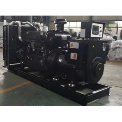 300kw上柴股份柴油發(fā)電機(jī)組-上柴動(dòng)力6缸柴油機(jī)SC12E480D2柴油發(fā)電機(jī)組,缸徑/行程：128/153mm,柴油發(fā)電機(jī)組水冷發(fā)動(dòng)機(jī)功率355KW,柴油發(fā)電機(jī)組配套馬拉松斯坦福發(fā)電機(jī)。廠(chǎng)價(jià)直銷(xiāo)歡迎選購(gòu)：13773399855。